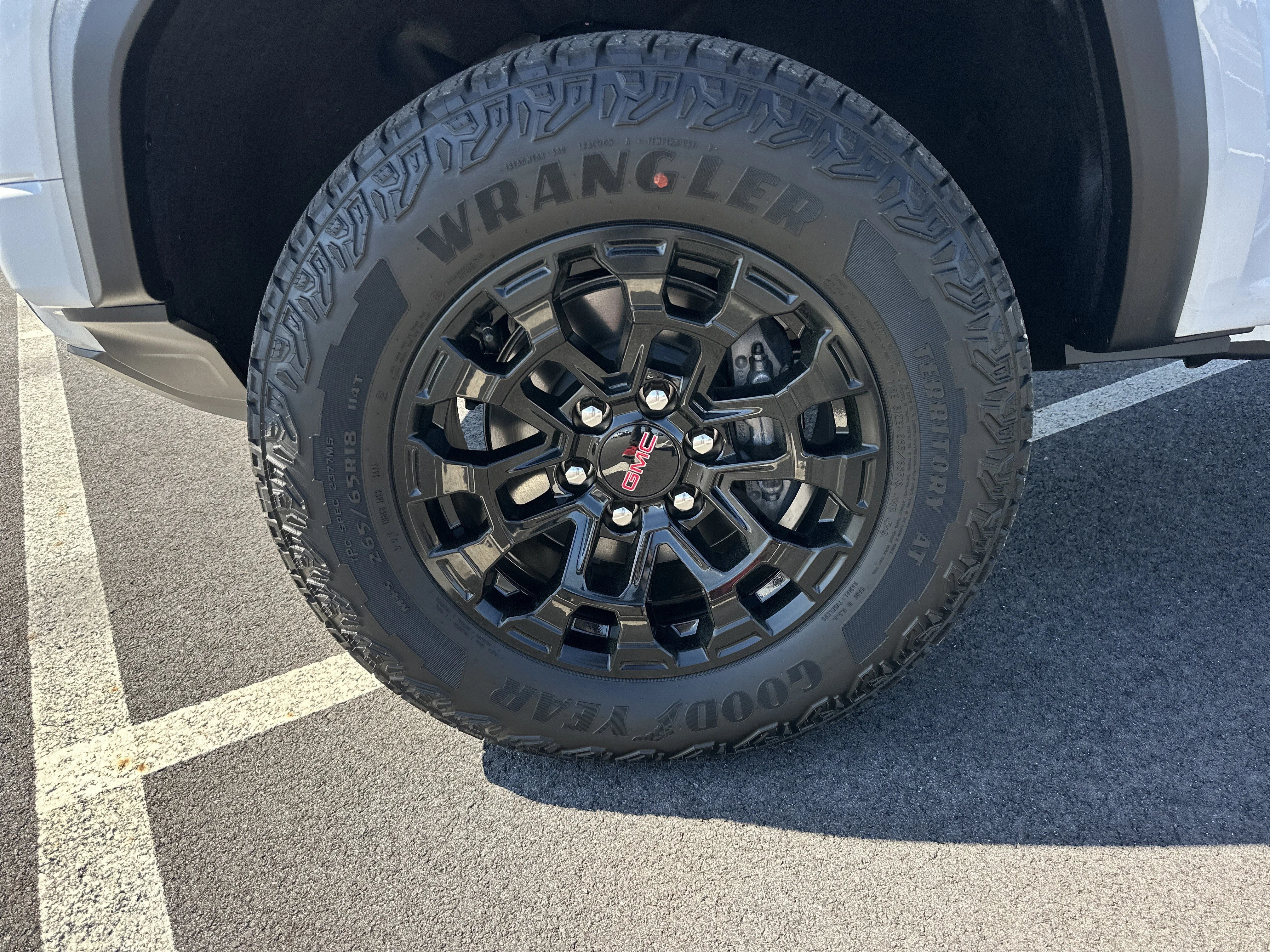 2026 GMC Canyon Elevation - Photo 12
