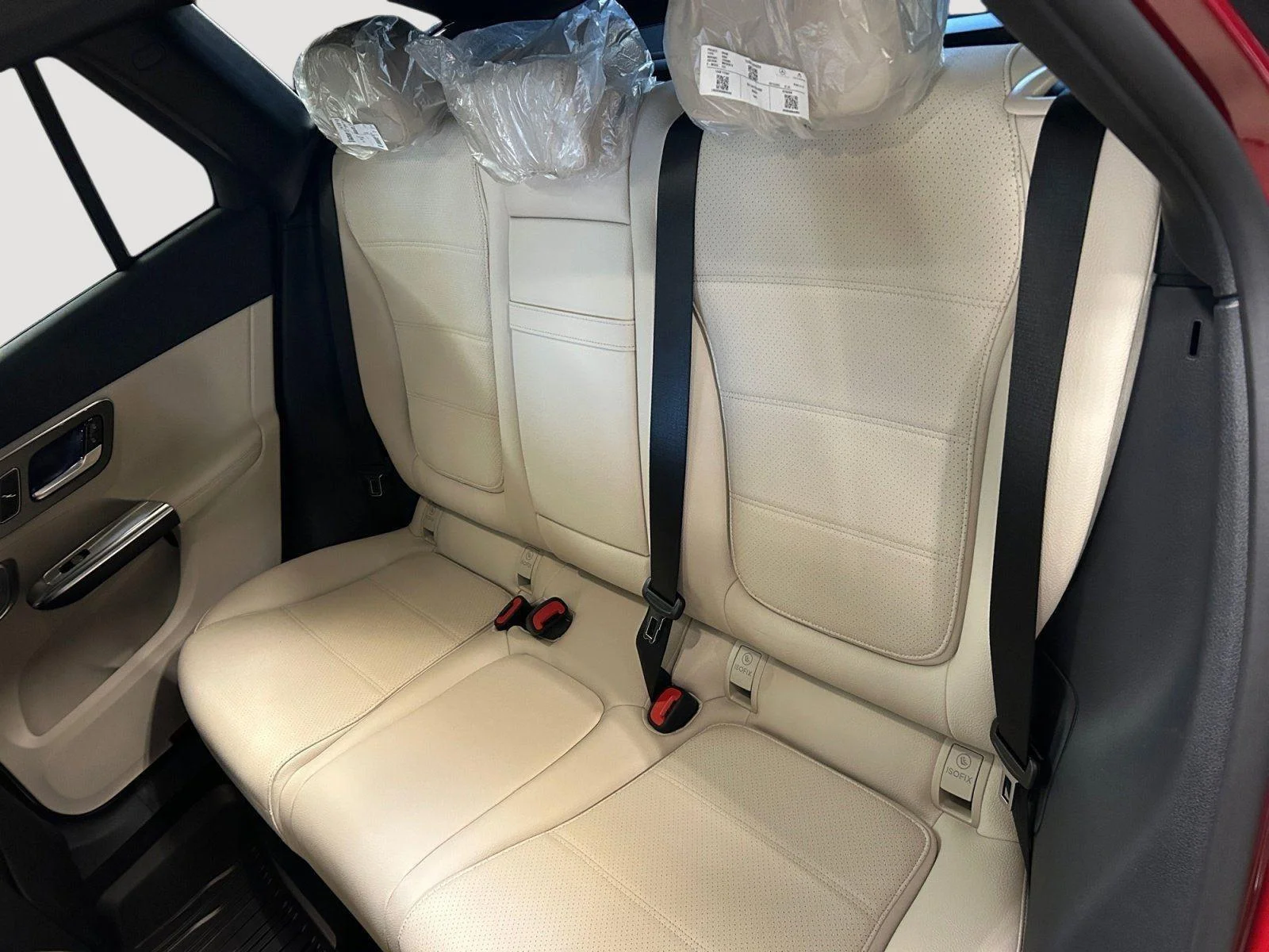 New 2026 MANUFAKTUR Patagonia Red Metallic Mercedes-Benz GLC 300 image 26