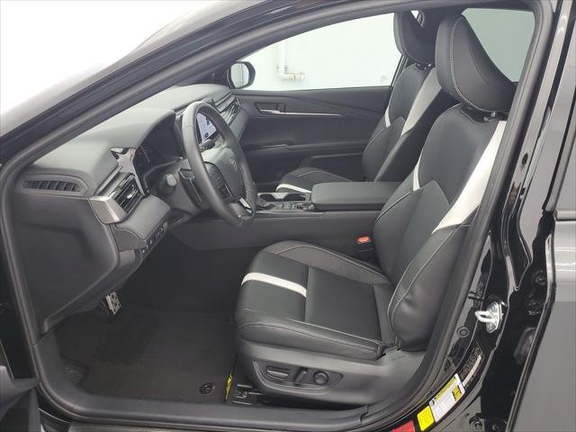 Certified Used 2025 MIDNIGHT BLACK METALLIC Toyota  image 15