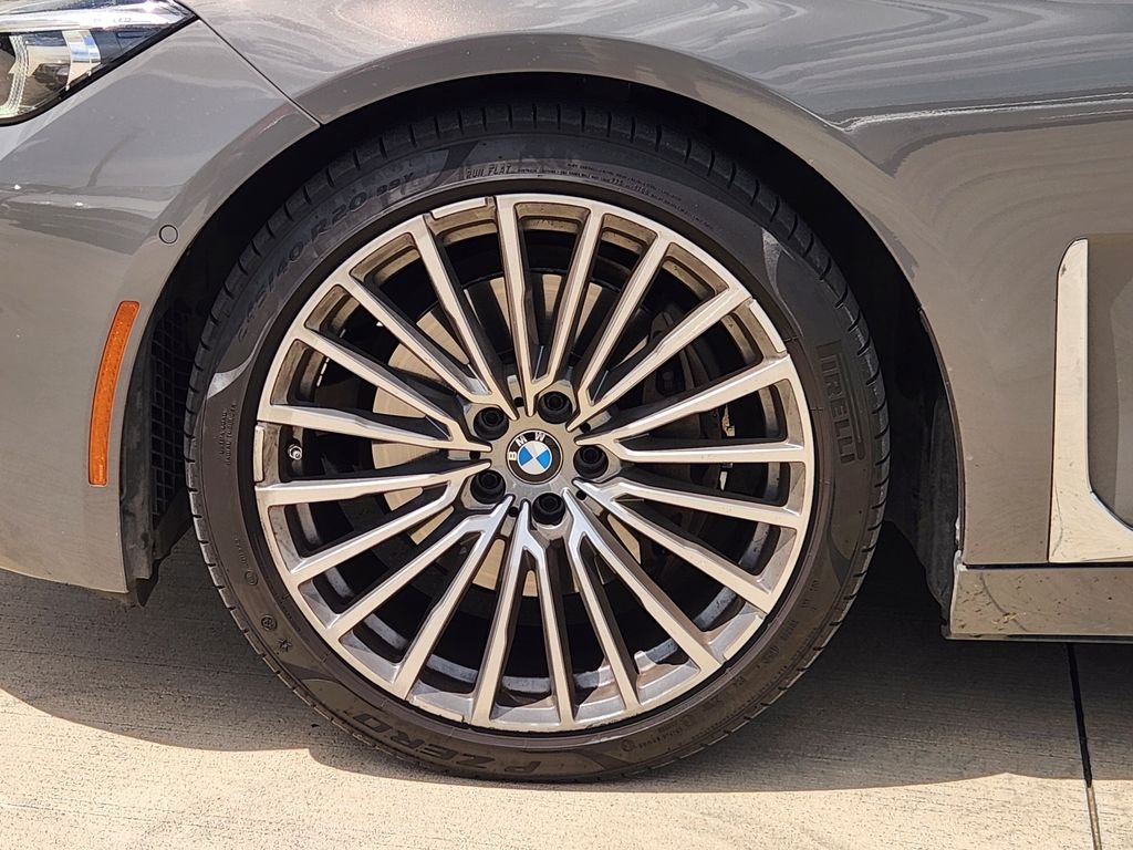 Used 2022 Bernina Grey Amber Effect Metallic BMW 740i image 11