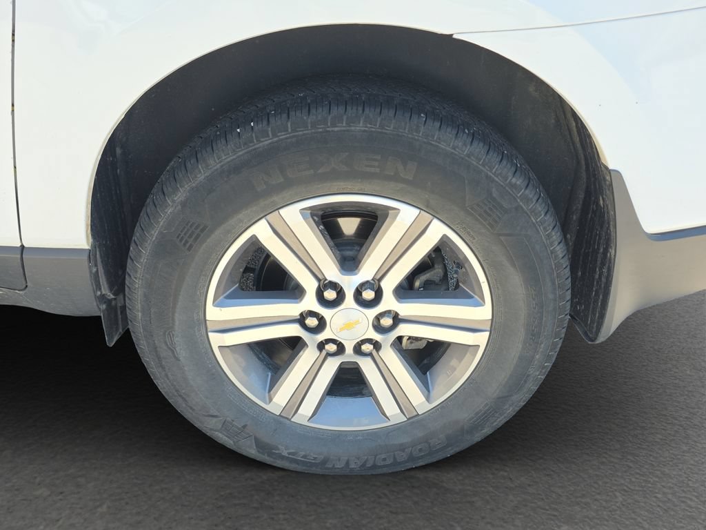 Used 2016 SUMMIT WHITE Chevrolet LT image 5