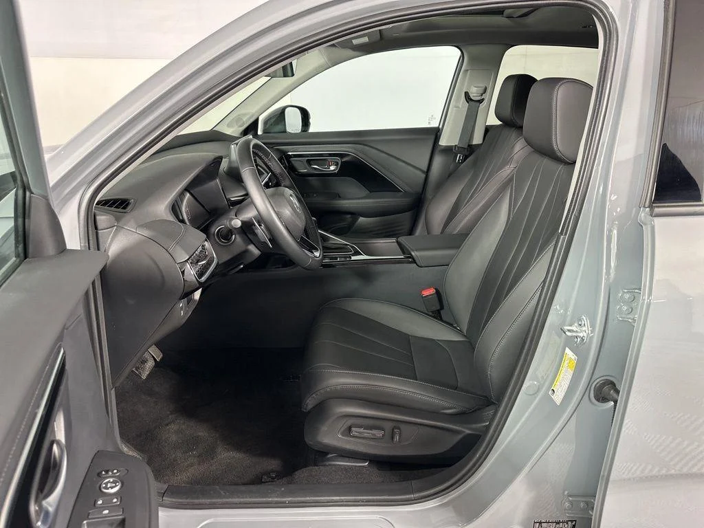 2025 Acura ADX Base - Photo 9