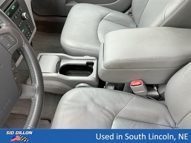 Used 2005 Sterling Silver Metallic Buick CXL image 13