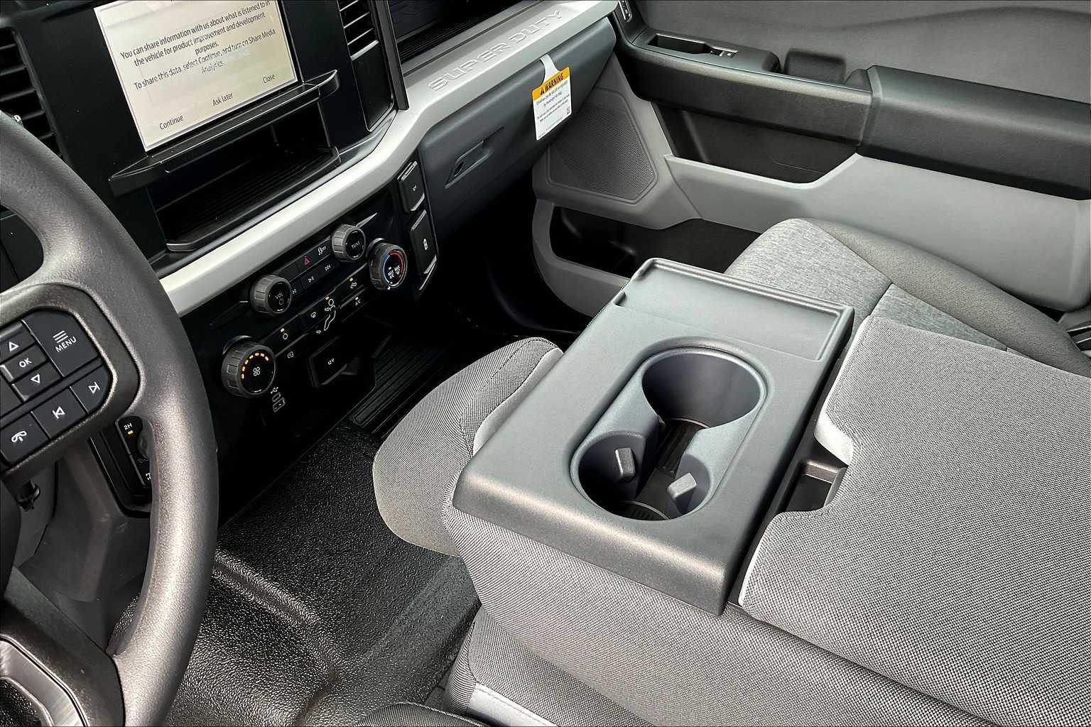 2026 Ford F-250 Super Duty XL - Photo 7