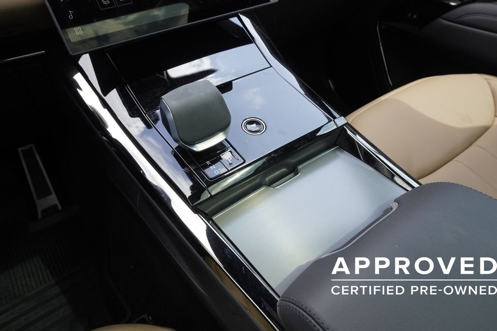 Certified Used 2026 Green Land Rover Dynamic SE image 14