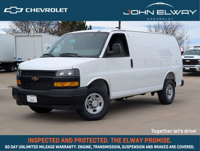 2026 Chevrolet Express 3500 Work Van HD's photo