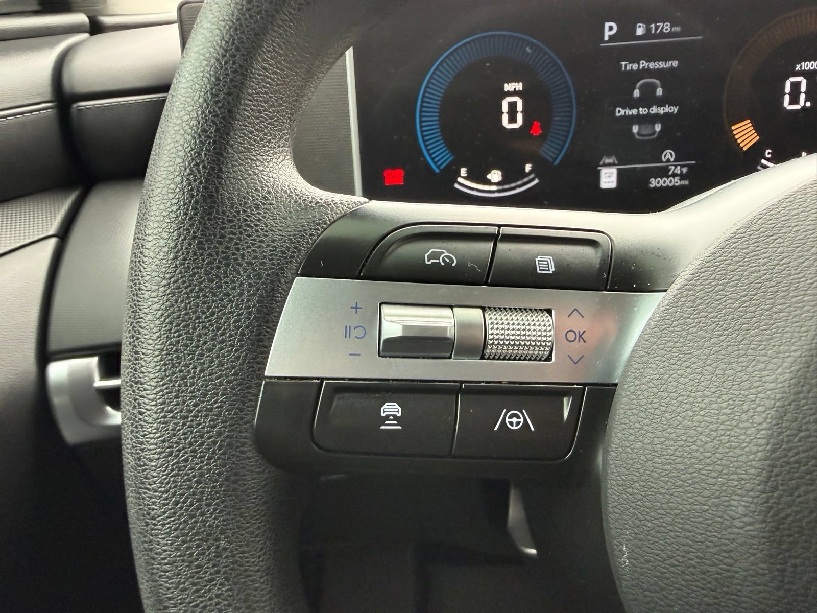 2025 Hyundai Tucson SEL - Photo 17