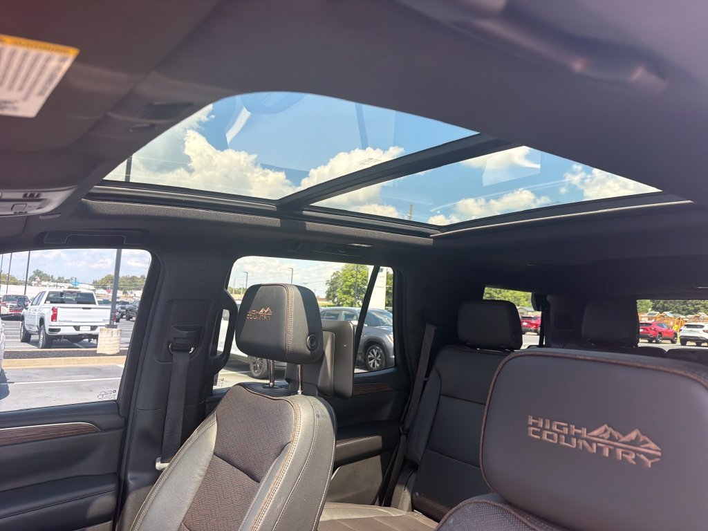 Used 2021 Beige Chevrolet High Country image 23