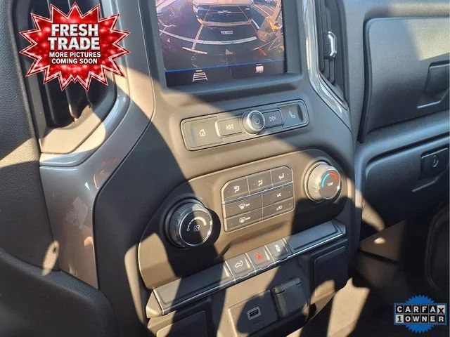 Used 2020 BLACK Chevrolet Custom image 9