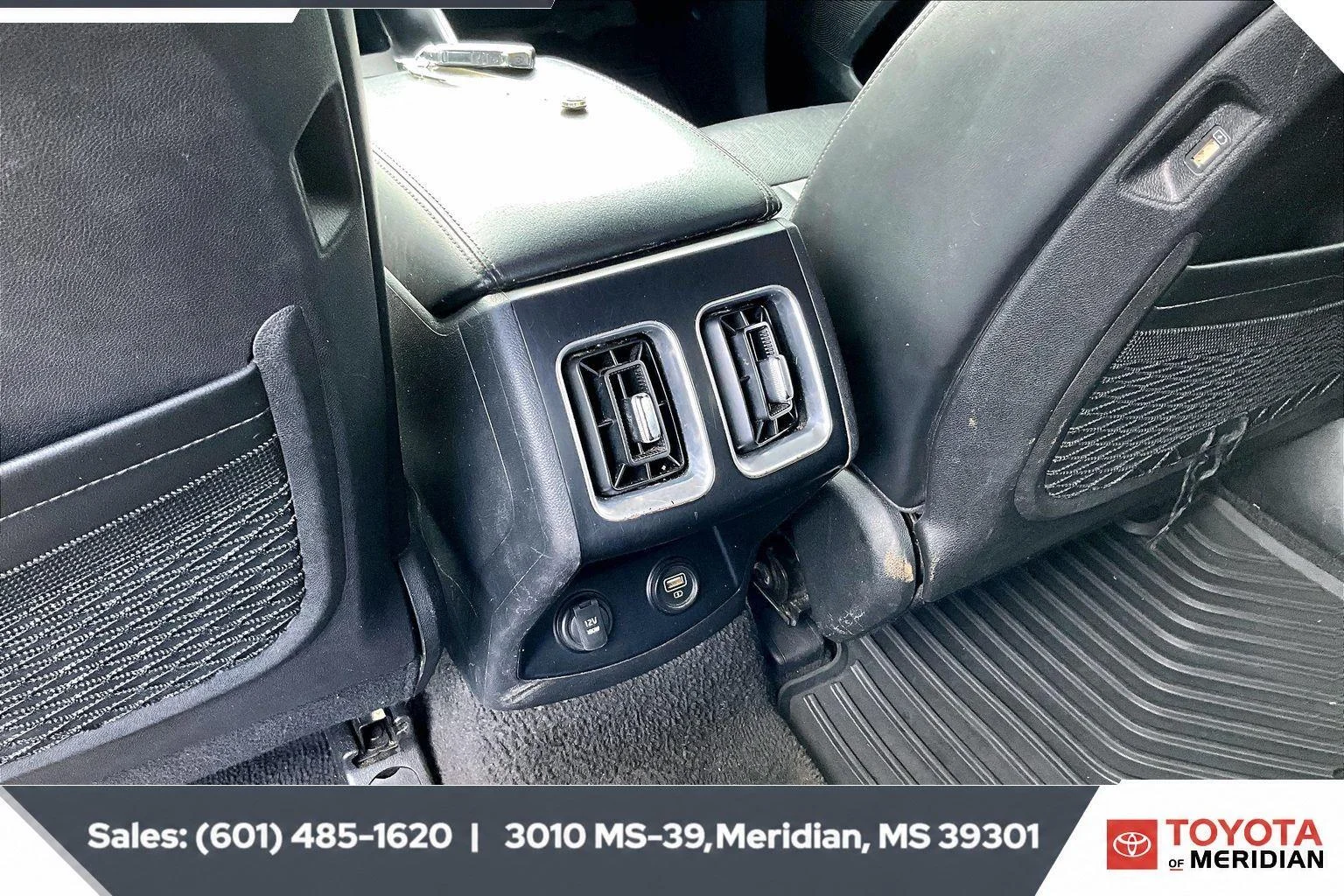 Used 2023 Gravity Gray Kia S image 25