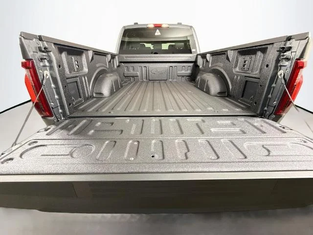 New 2026 Carbonized Gray Metallic Ford XLT image 52