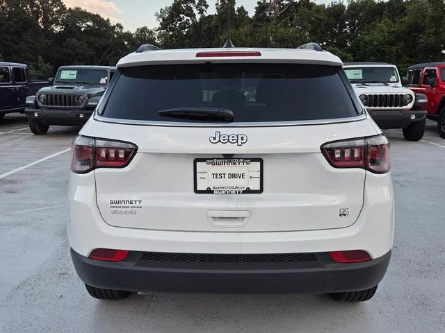 New 2026 Bright White Clearcoat Jeep  image 7