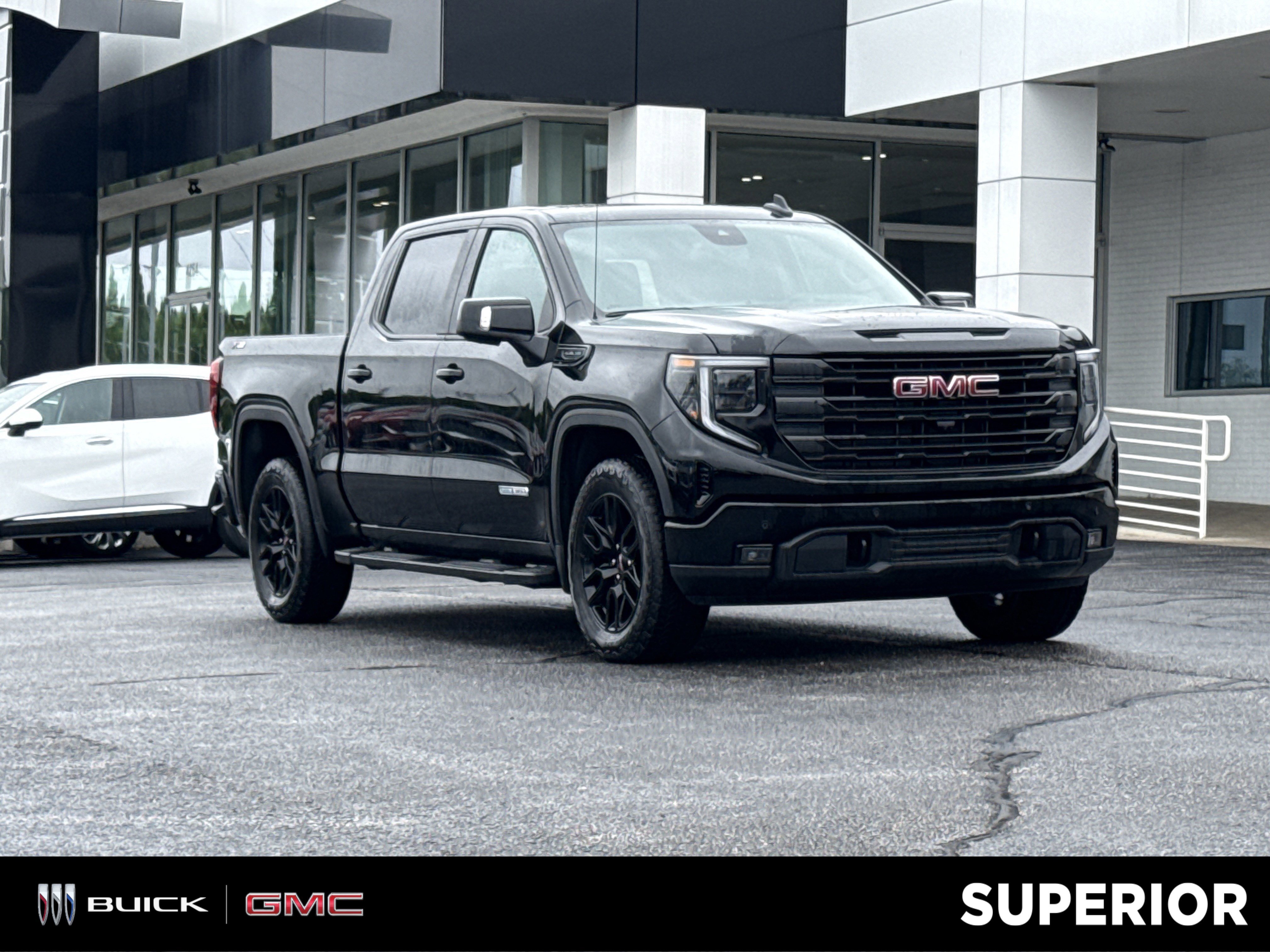 2026 GMC Sierra 4WD Crew Cab Short Box Elevation's photo