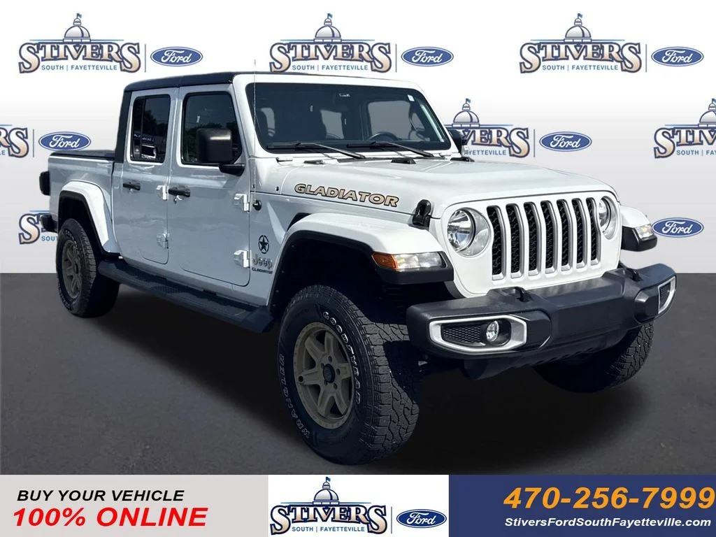 Used 2021 White Jeep Overland image 1