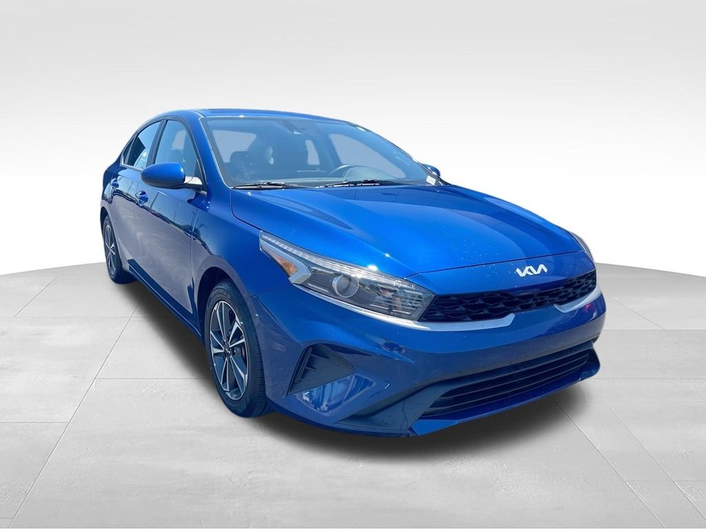 Used 2024 Kia Forte LXS with VIN 3KPF24AD7RE820156 for sale in Somerset, KY