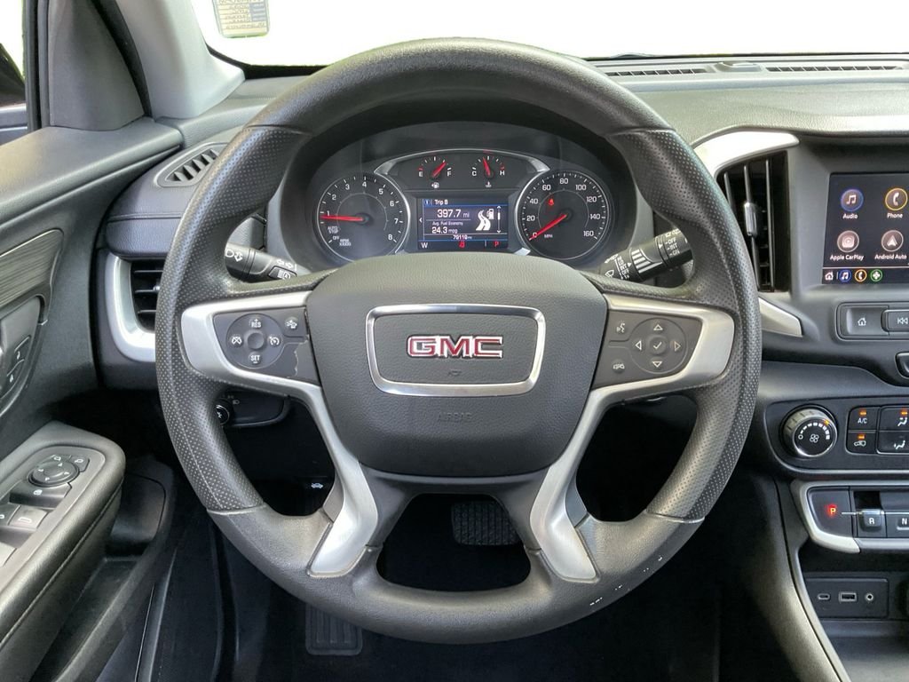 Used 2022 Black GMC SLE image 17