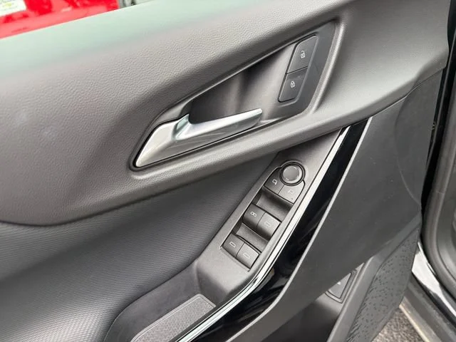 Used 2026 Mosaic Black Metallic Chevrolet LT image 18