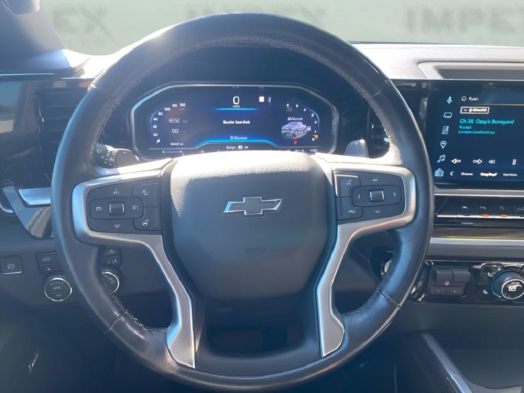 Used 2022 GLACIER BLUE METALLIC Chevrolet RST image 25