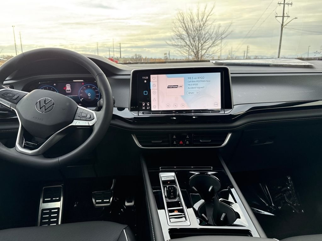 2026 Volkswagen Atlas Cross Sport SEL Premium R-LINE - Photo 12