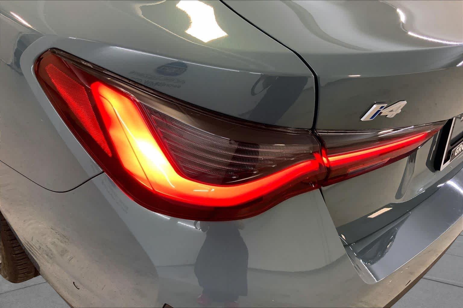 Used 2025 Cape York Green Metallic BMW eDrive40 image 28