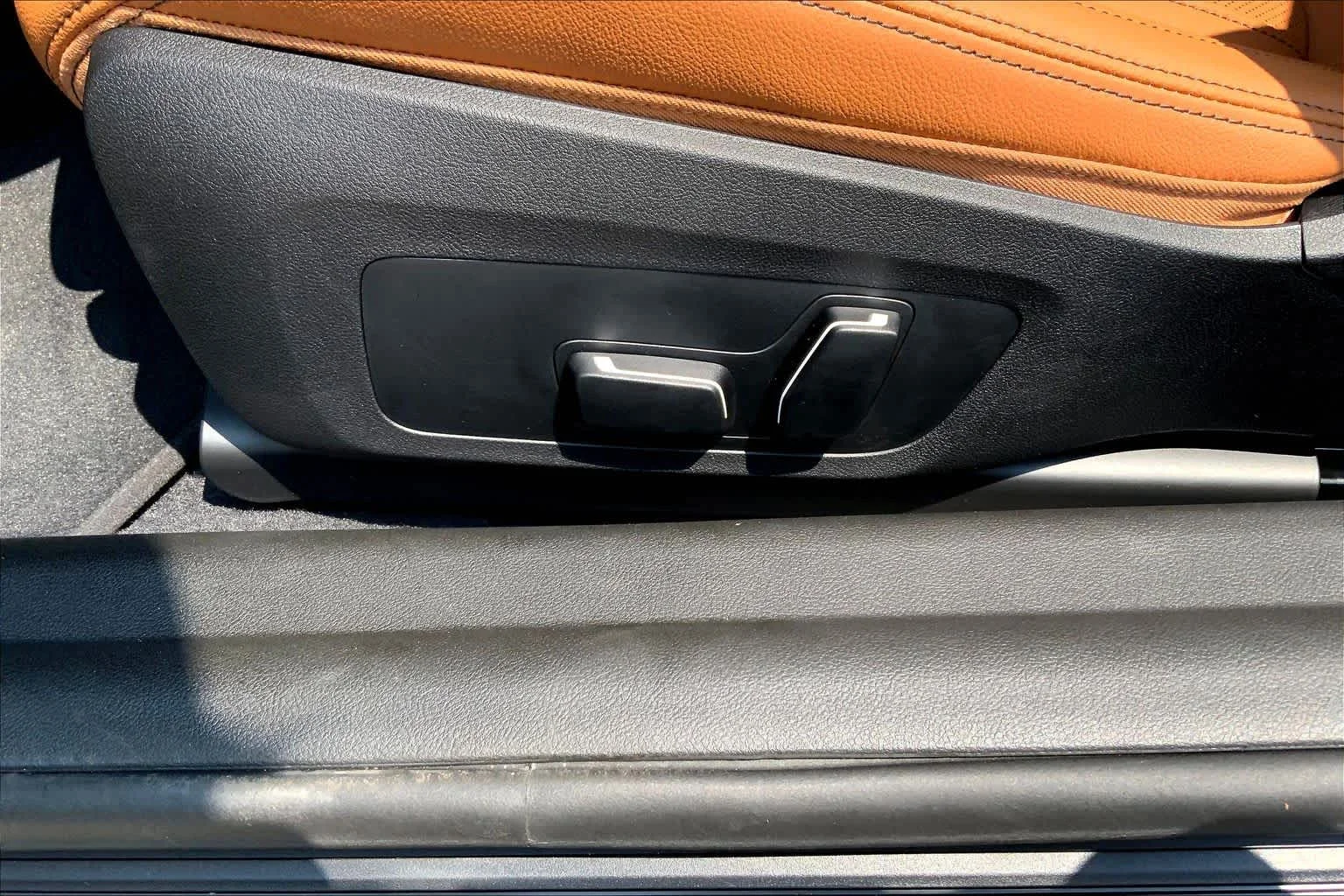 New 2026 Mineral White Metallic BMW 230i xDrive image 16