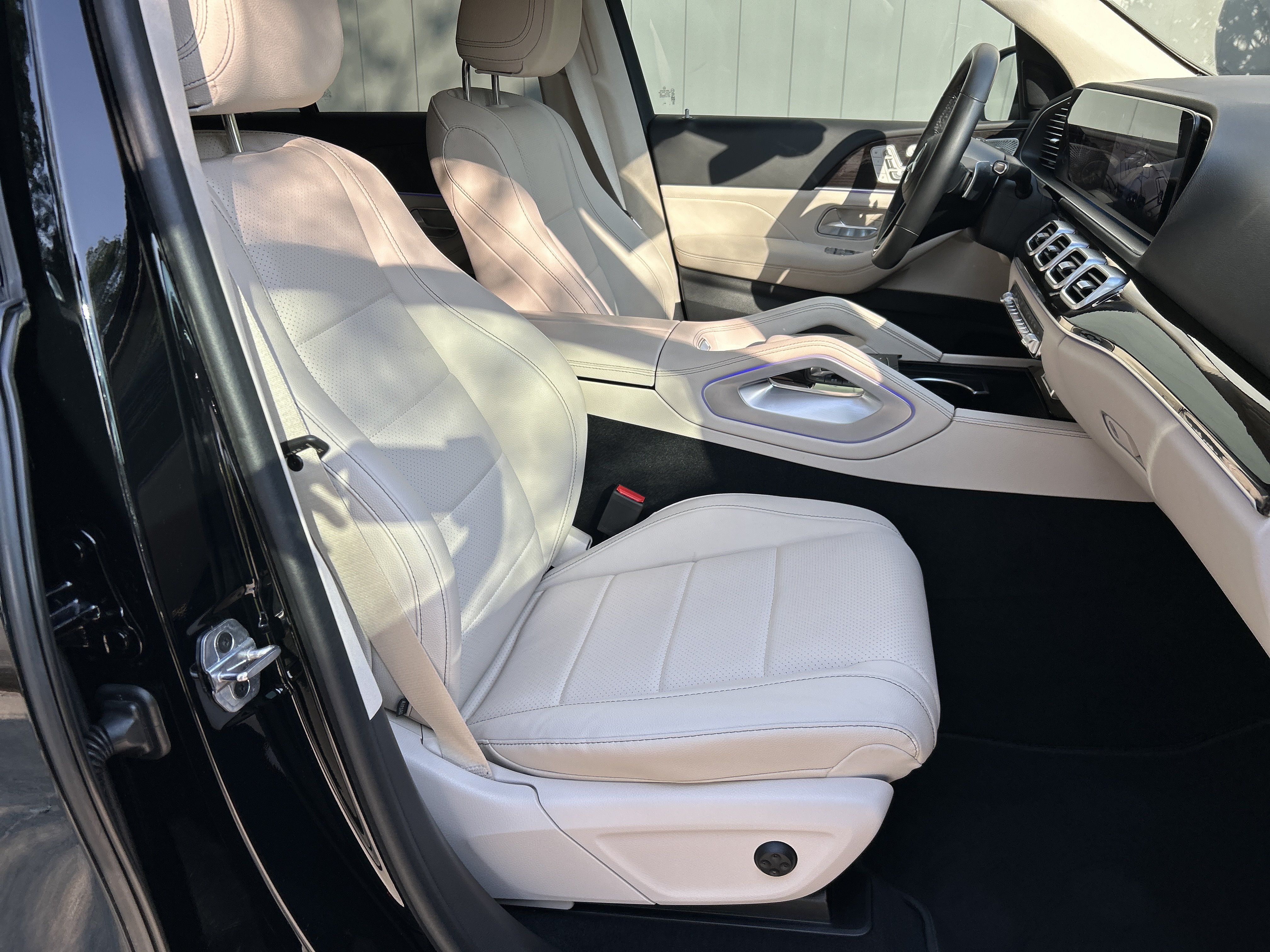 Certified Used 2025 Black Mercedes-Benz GLE 350 SUV image 49