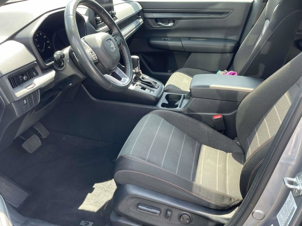 Used 2023  Honda Sport image 12