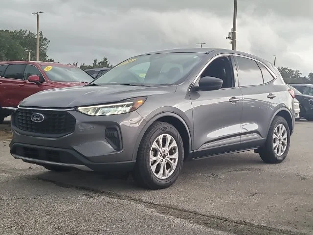 Used 2024 Gray Ford Active image 31