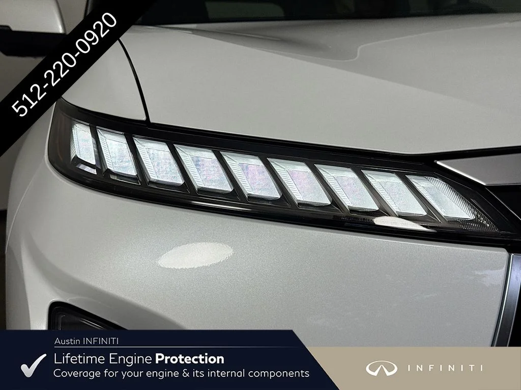 New 2027 White INFINITI LUXE image 42