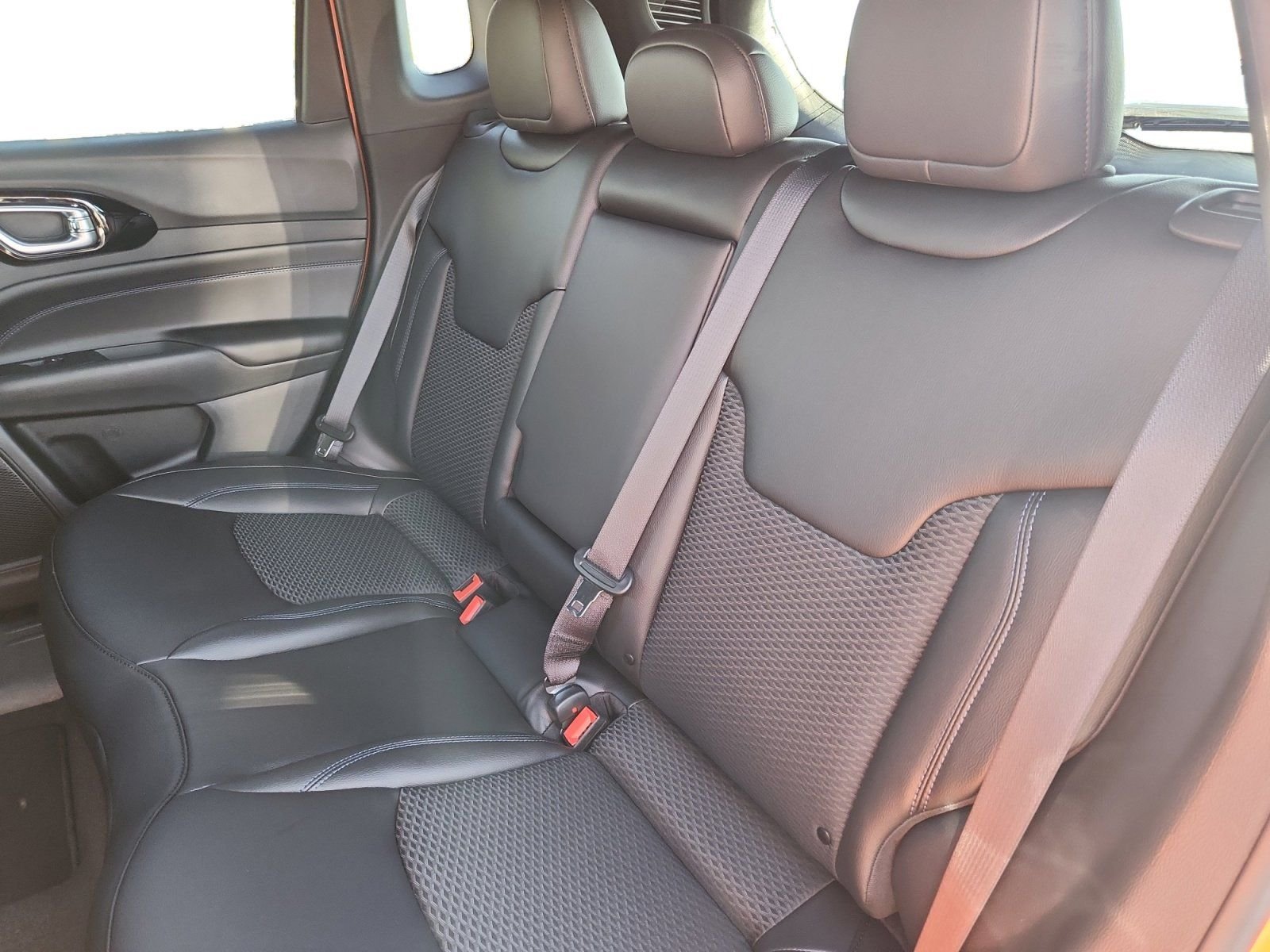 New 2026 Joose Exterior Paint Jeep Latitude image 13