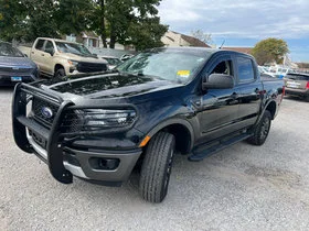 Used 2020 Black Ford XLT image 39