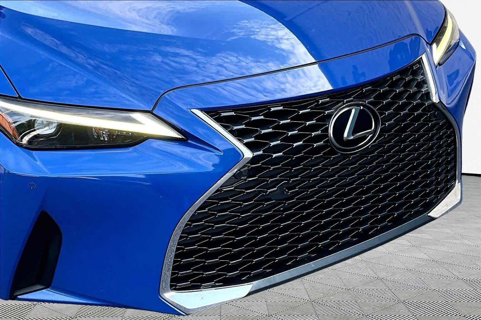 Used 2023 Grecian Water Lexus  image 60
