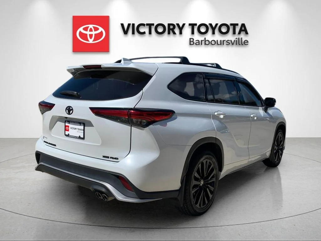 Used 2023 Beige Toyota XSE image 7
