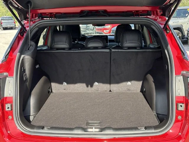 Used 2026 Red Jeep Latitude image 10