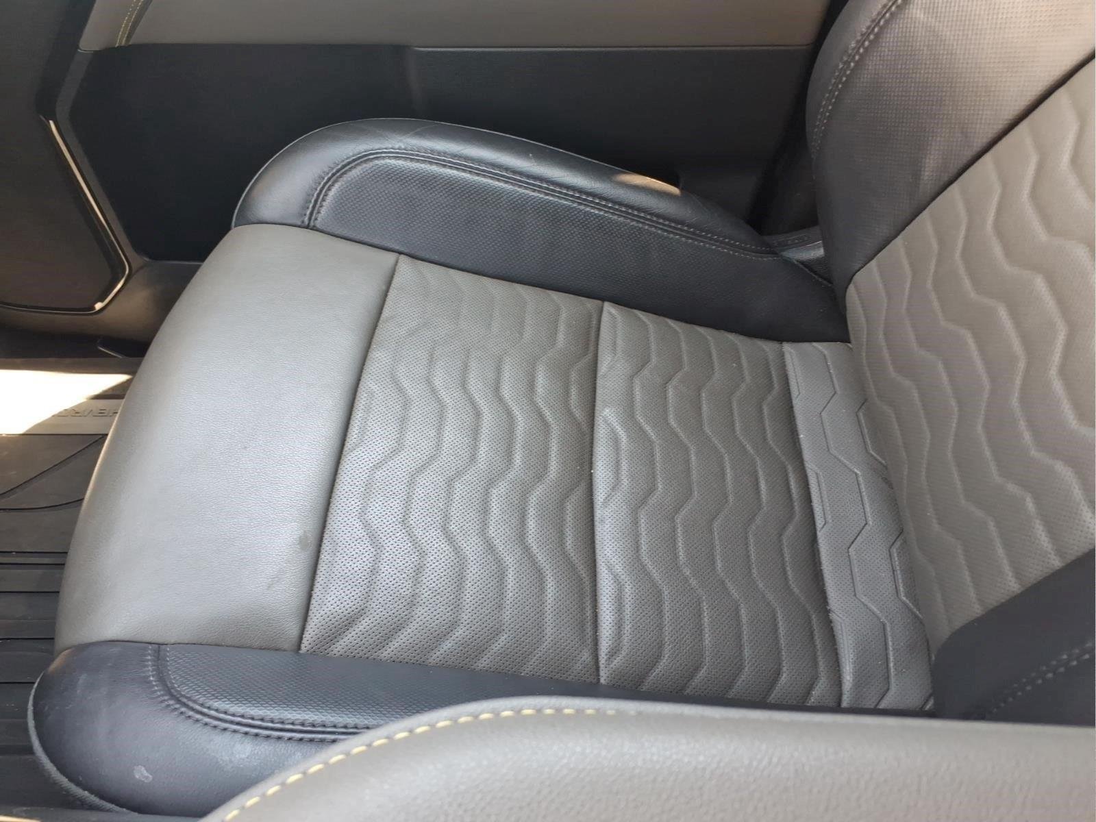 Used 2024 Slate Gray Metallic Chevrolet ZR2 image 27