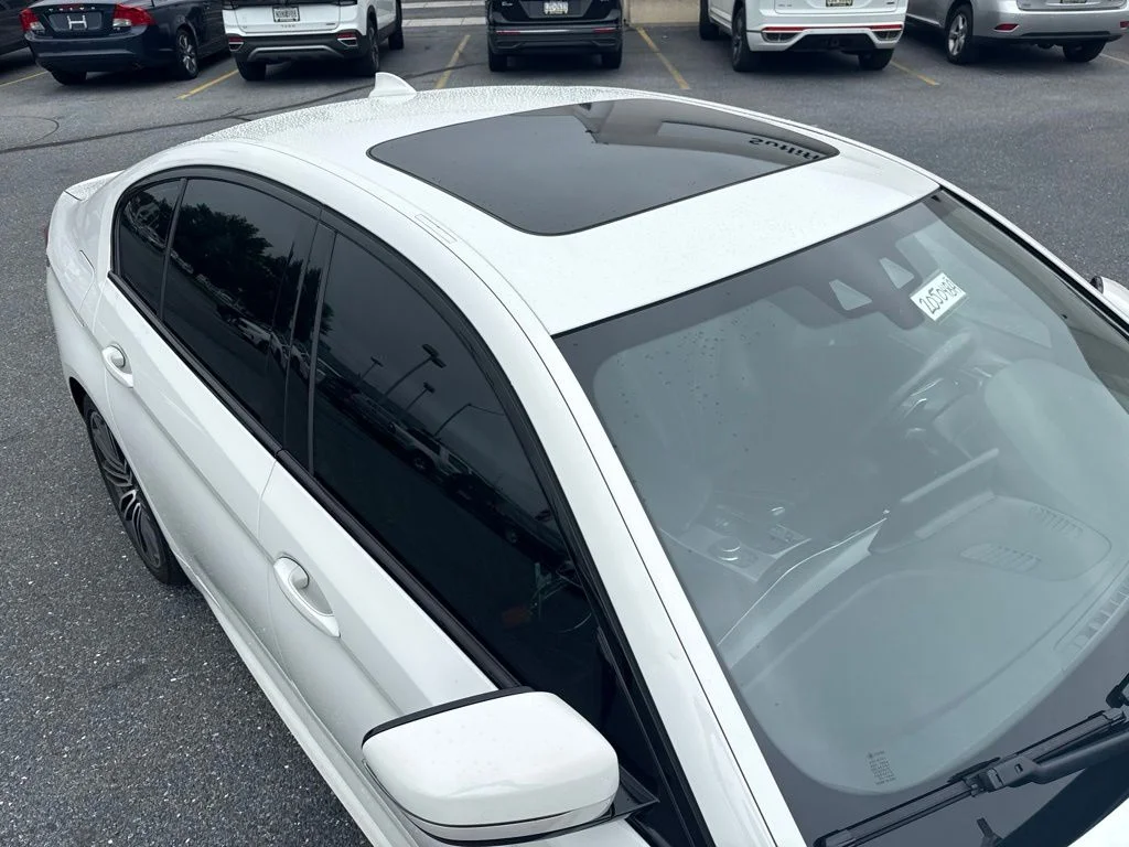 Used 2019 Alpine White BMW 540i xDrive image 4
