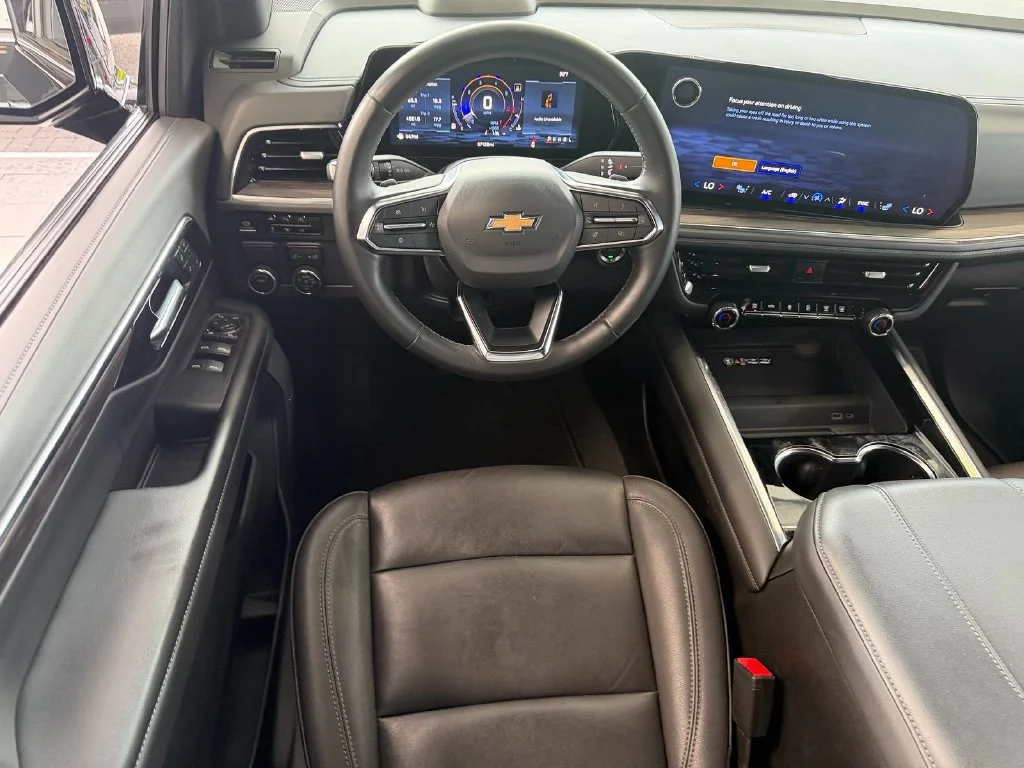 Used 2025 Black Chevrolet LT image 10