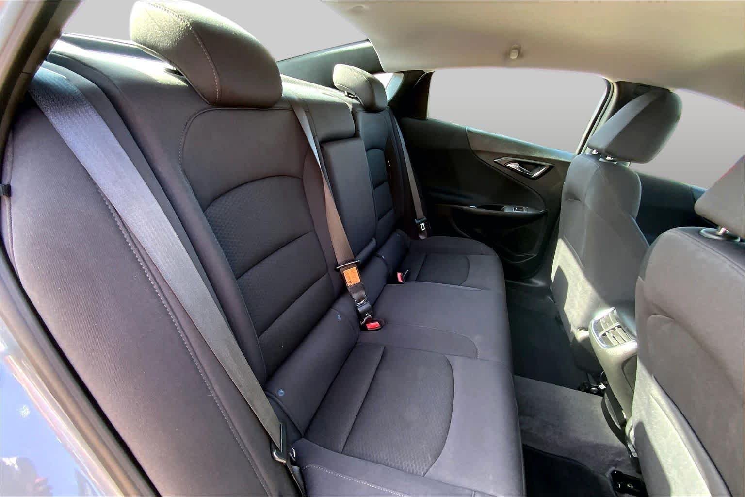 Used 2023 Sterling Gray Metallic Chevrolet LT image 18
