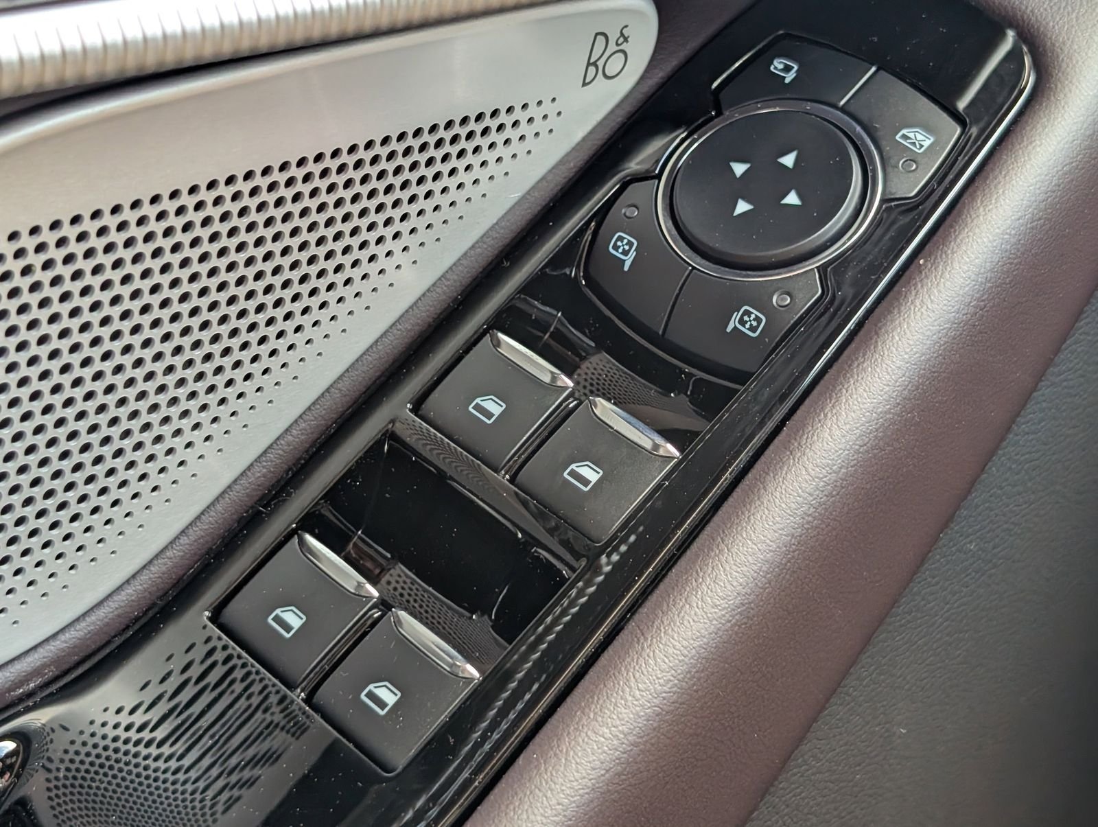 2026 Ford Explorer Platinum - Photo 23