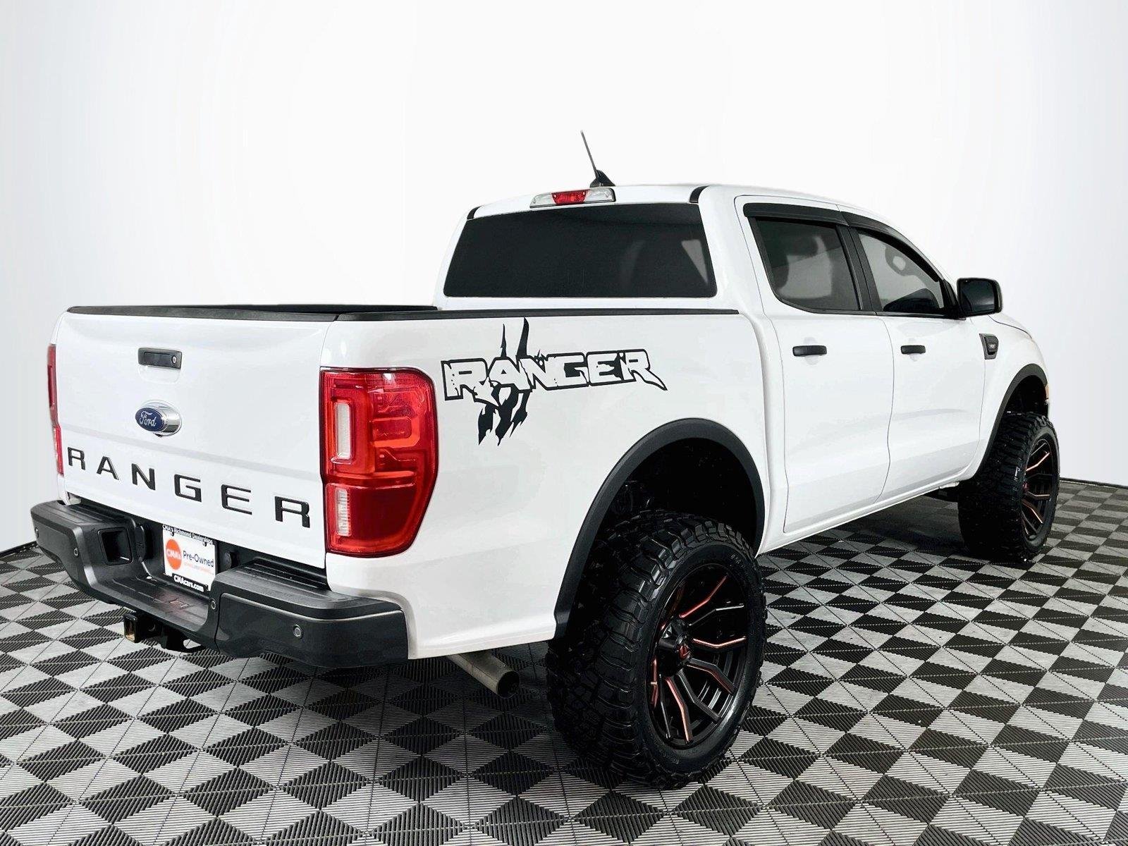 Used 2021 Oxford White Ford XLT image 9