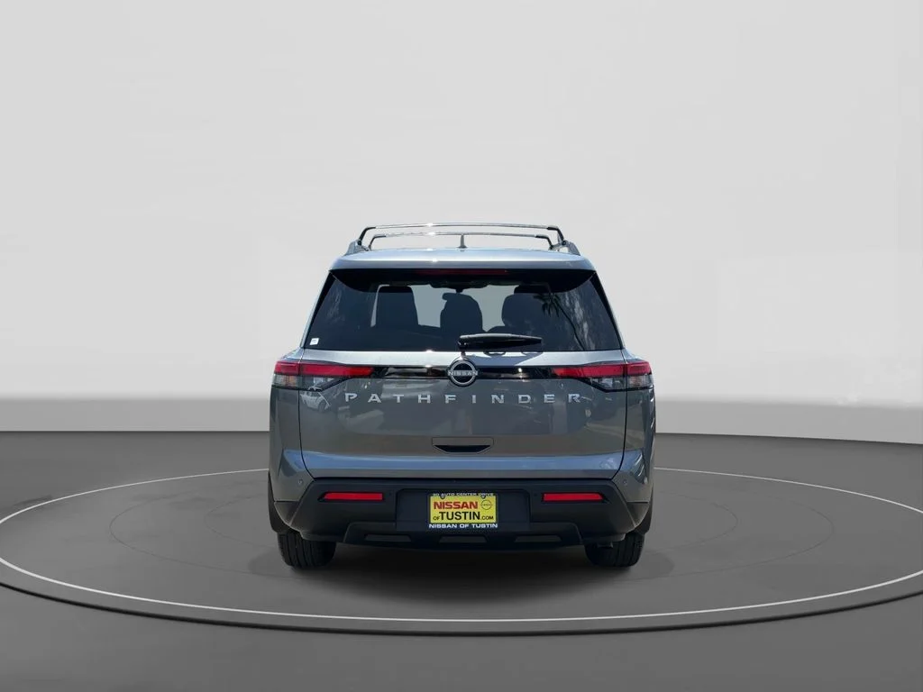Used 2025 GUN METALLIC Nissan SV image 5