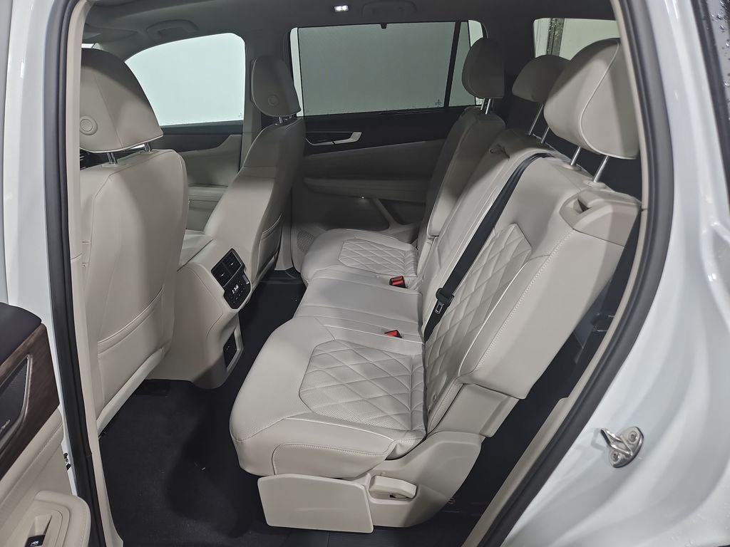 New 2026 White/off-white Volkswagen 2.0T SEL Premium R-Line image 25