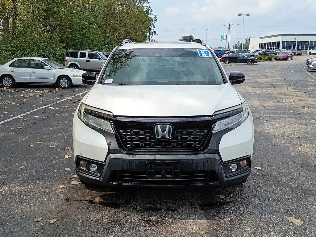Used 2019 WHITE Honda Touring image 8