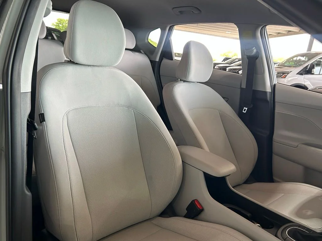Used 2024 Mirage Green Hyundai SEL image 40