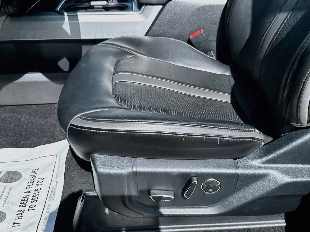 Used 2021 Black Ford Platinum image 22