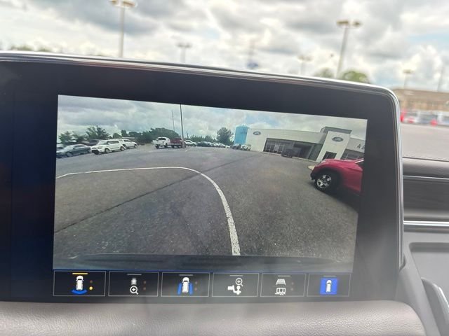 Used 2022 Gray Chevrolet LT image 12