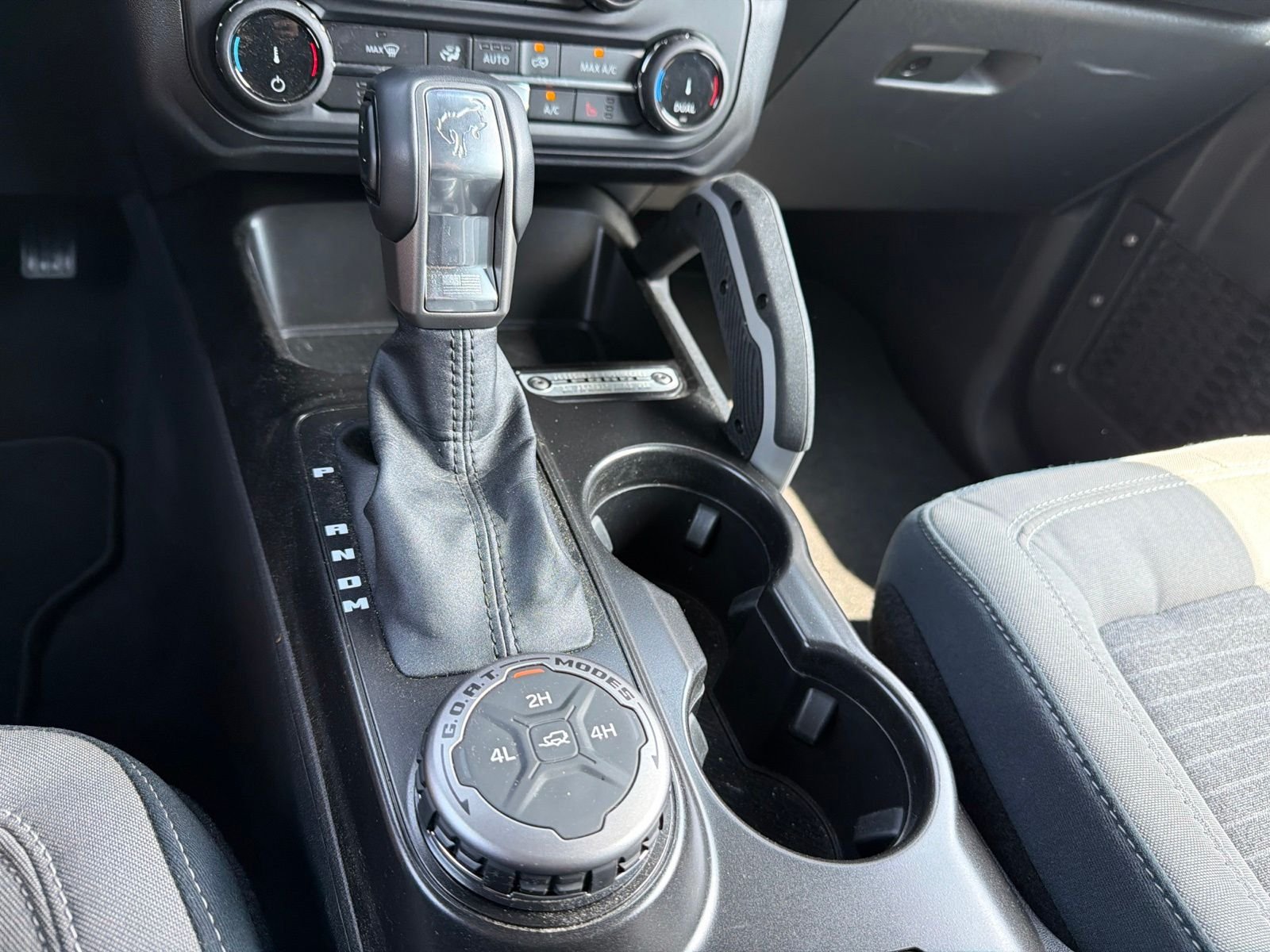 Used 2022 Blue Ford Outer Banks image 15