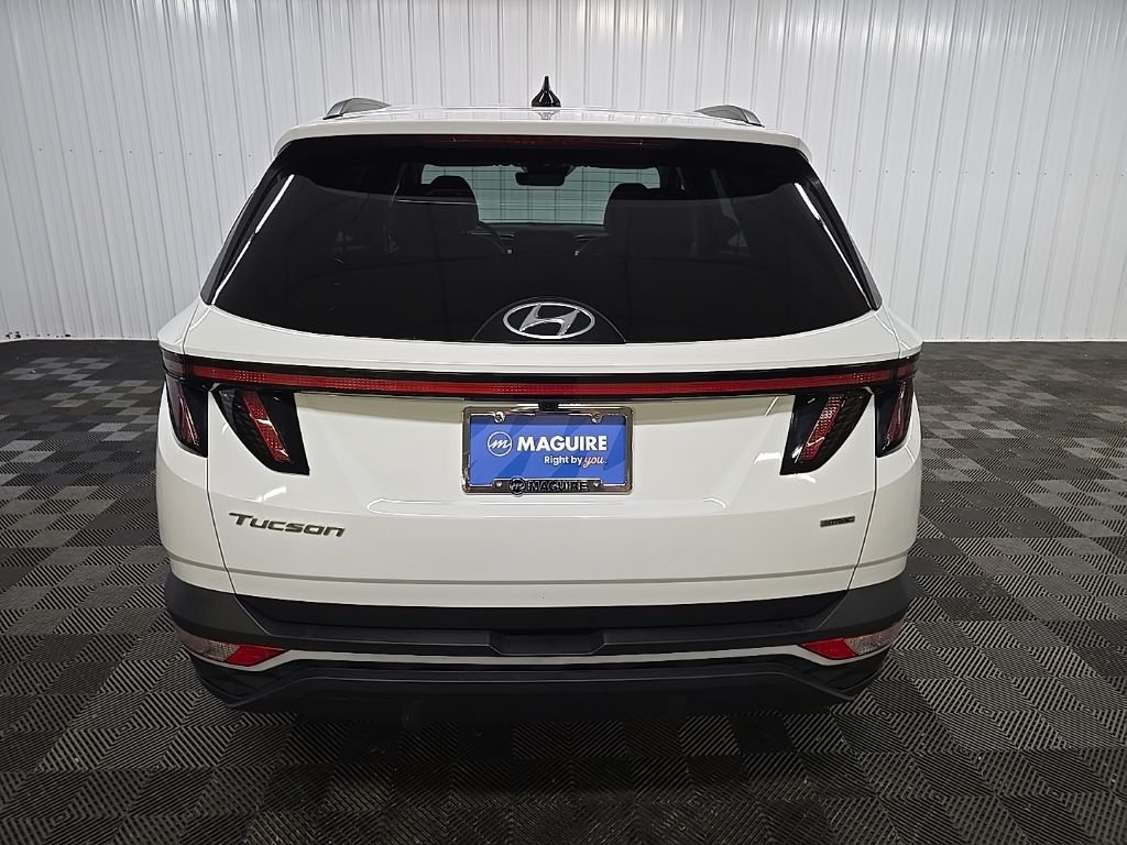 Used 2023 White Hyundai SEL image 11