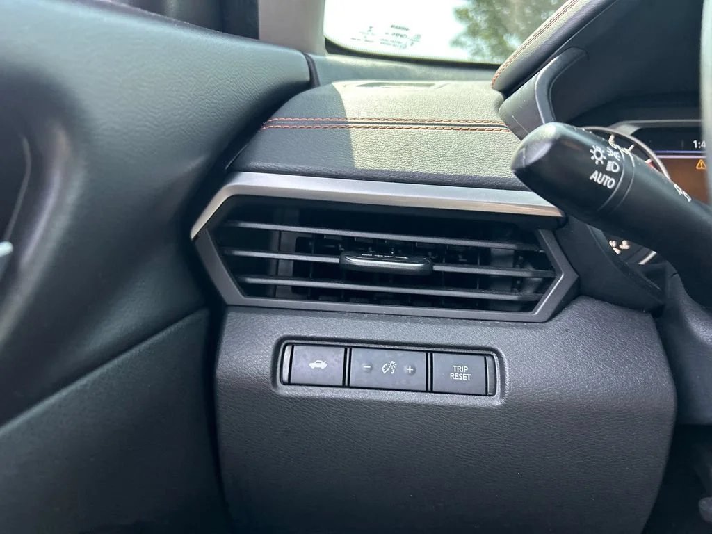 2021 Nissan Altima SR - Photo 20