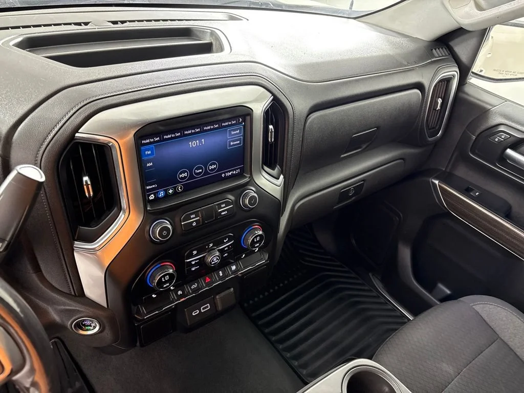 Certified Used 2020 SUMMIT WHITE Chevrolet LT image 37